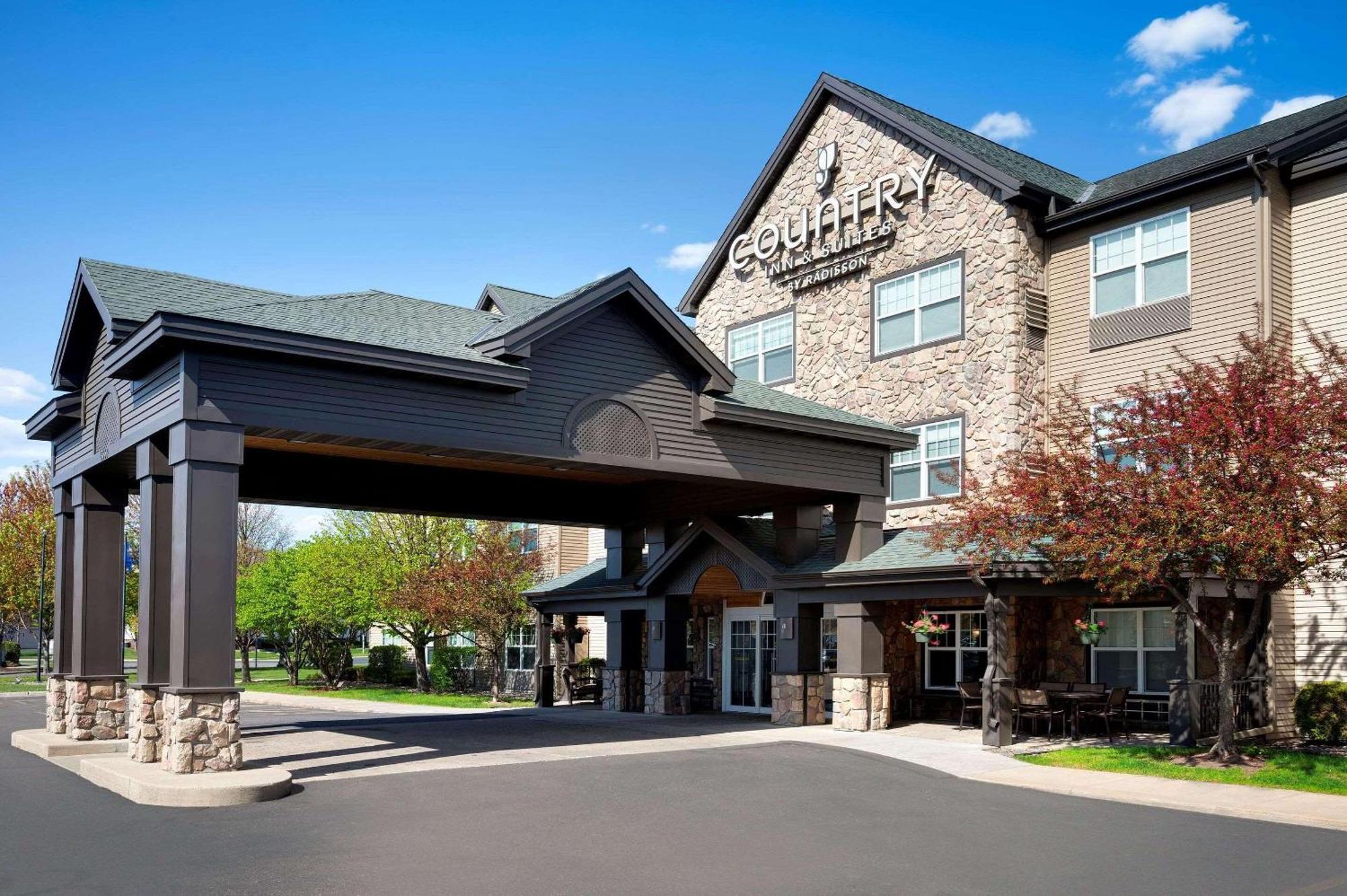 Country Inn & Suites By Radisson Albertville Near Outlet Mall Exterior photo